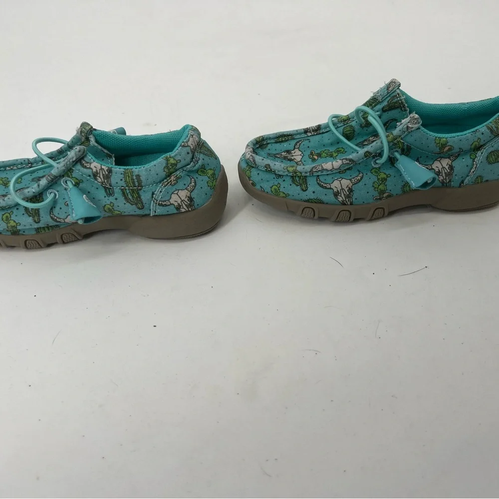 Roper Little Kid Size 12 Chillin Slip On Round Toe Shoes.